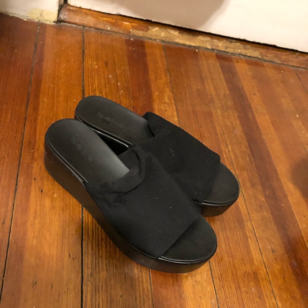 Black platform slides